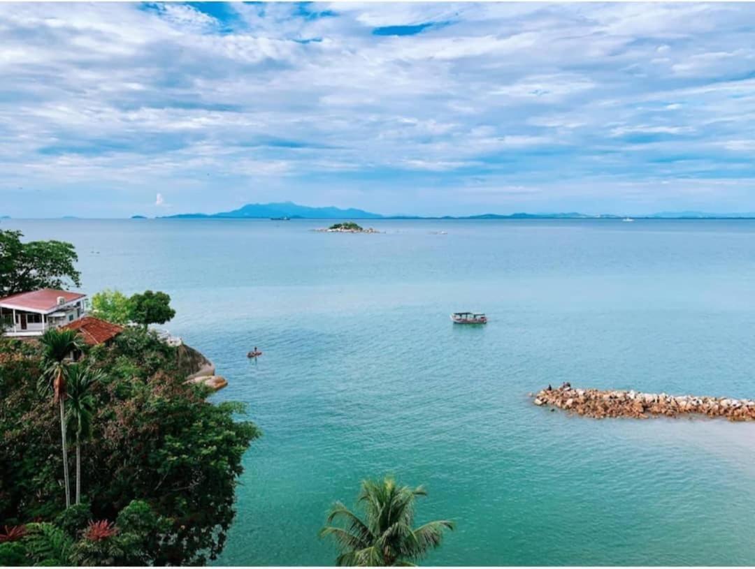 Batu Feringgi Homestay 外观 照片